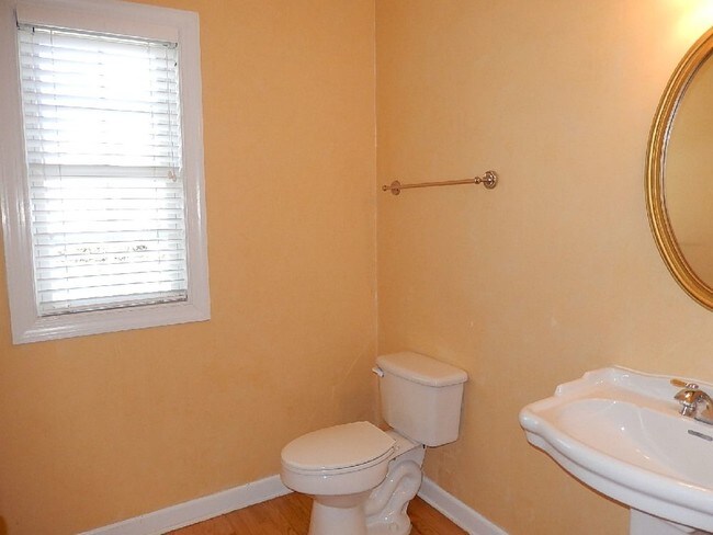 Building Photo - 12417 Brandon Hall Drive