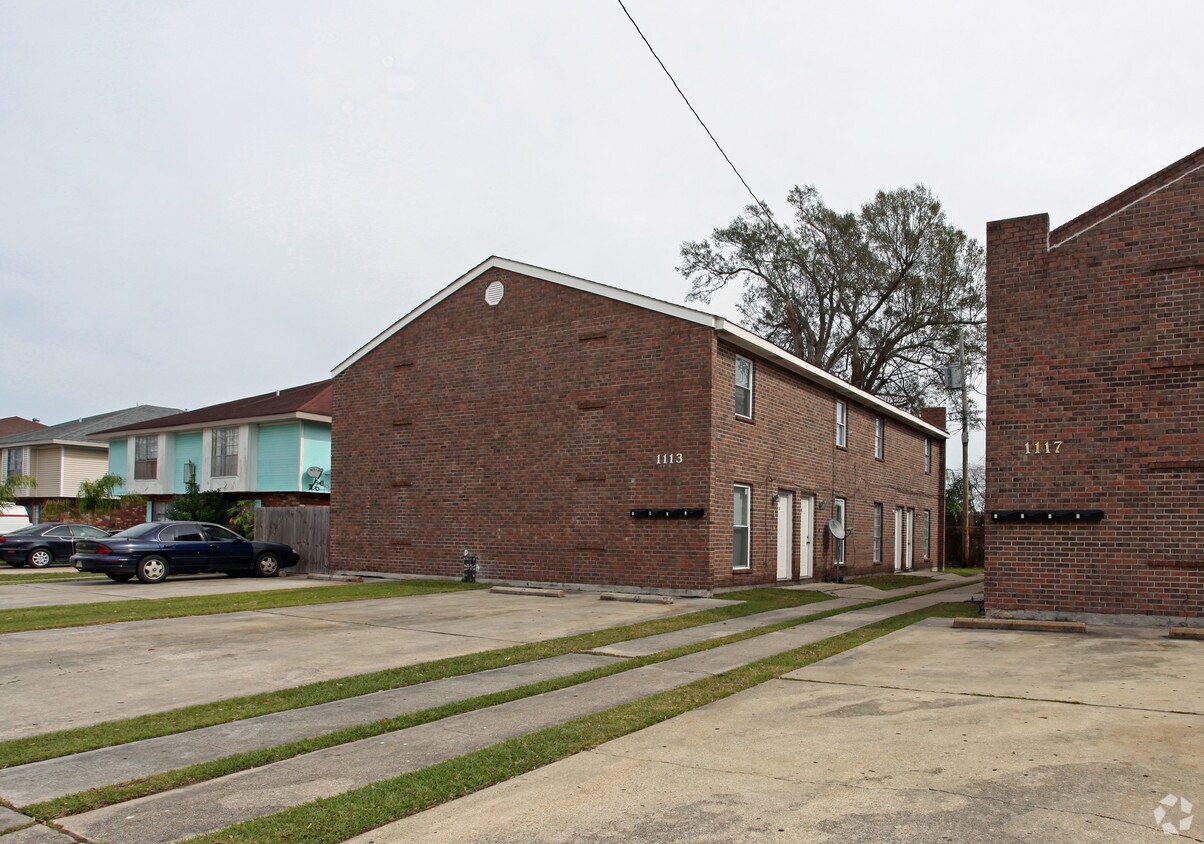 11131117 Dimarco Dr, Marrero, LA 70072 Apartments in Marrero, LA