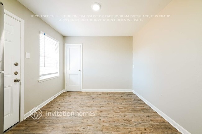 Building Photo - 4311 Scottsdale Dr