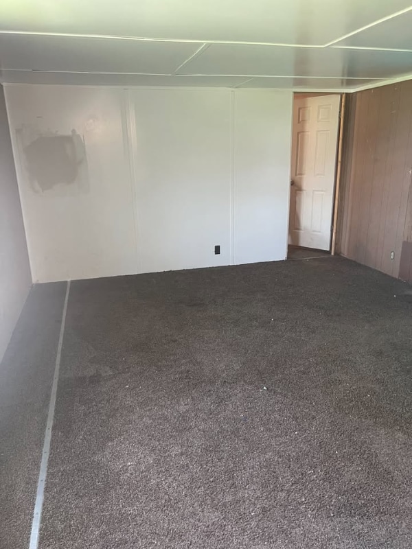 Building Photo - 1801 S Business 45