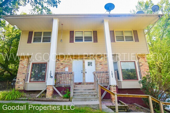 Building Photo - 3 br, 1 bath House - 101 E Pleasant View Dr