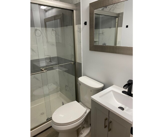Foto del edificio - 1025 N Carey St