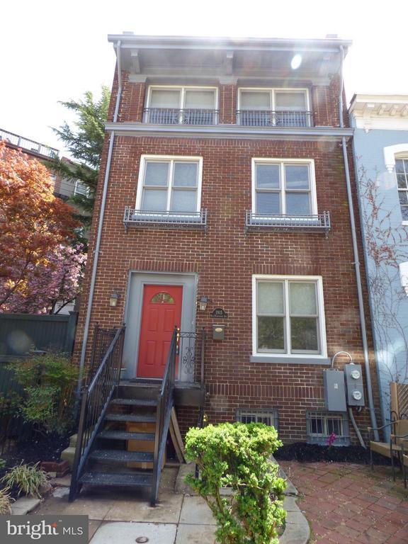 Foto principal - 1915 New Hampshire Ave NW