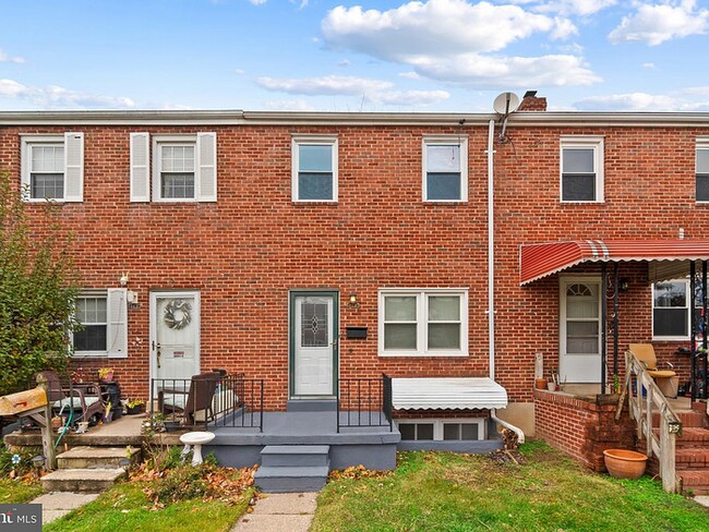 Building Photo - 3 Bedroom Dundalk