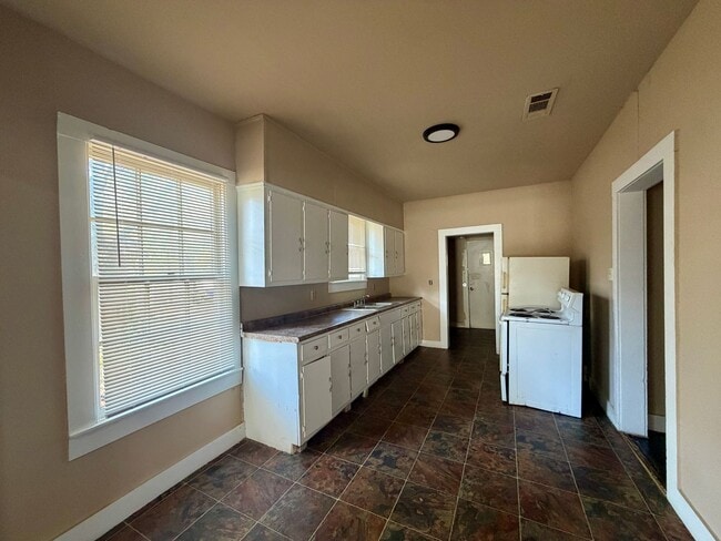 Foto del edificio - 523 N 31st St