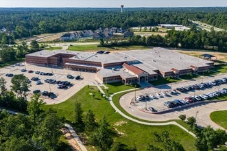 Building Photo - 325 Mallorn Ln
