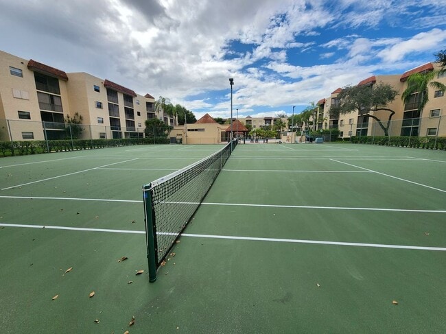 Building Photo - 10451 W Broward Blvd