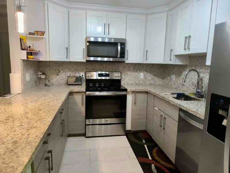 Primary Photo - 4141 NW 114th Ave