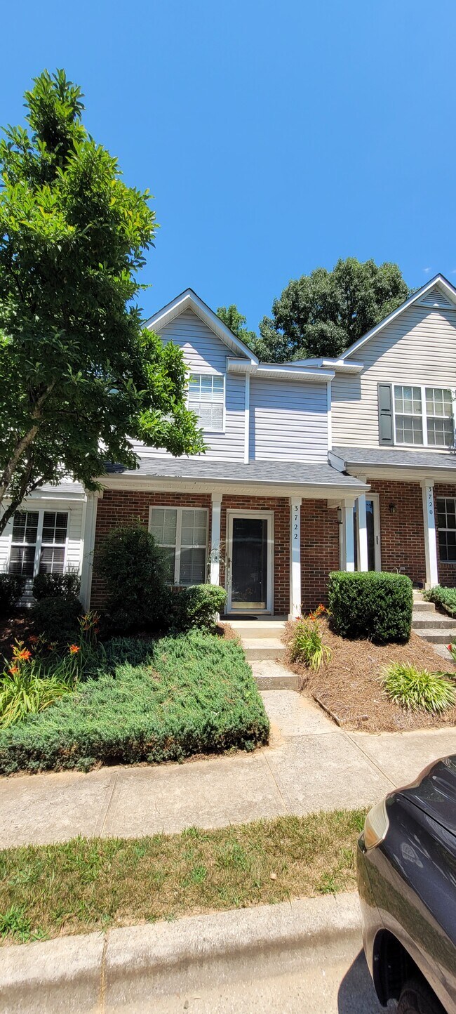 Building Photo - 3722 Winborne Ln
