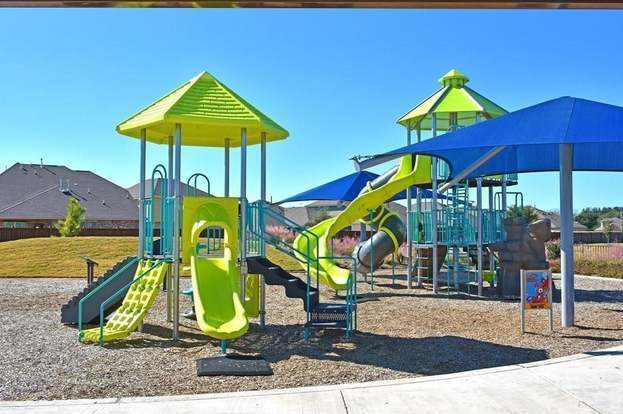 Foto del edificio - 3363 Avary River Ln