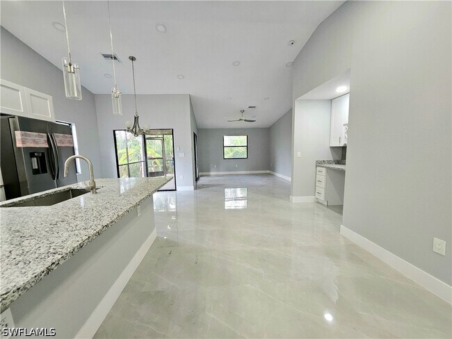 Foto del edificio - 17760 Park Village Blvd