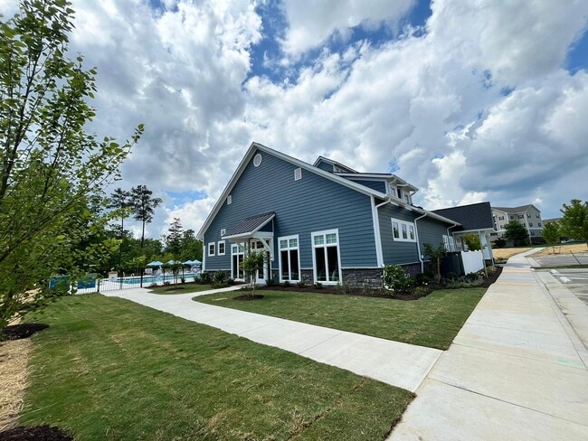 Building Photo - 6430 Gennaker Run
