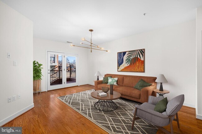 Foto del edificio - 181 E Reed Ave