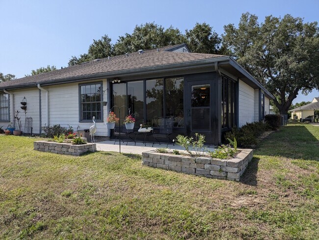 Foto del edificio - 9815 E Pebble Creek Ct