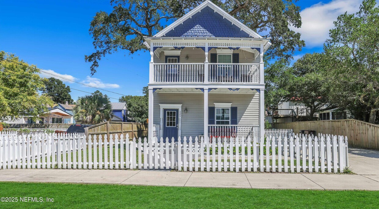 Primary Photo - 121 M L King Ave