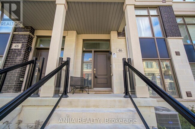 Building Photo - 46 Armillo Pl
