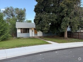 Building Photo - 3315 Corbett Ln