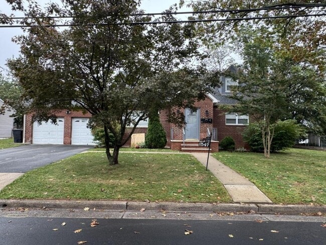 Foto del edificio - 1547 Lenox Pl