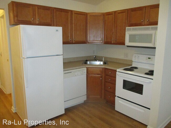 Foto del edificio - 1 br, 1 bath House - 576-B Piney Grove Rd