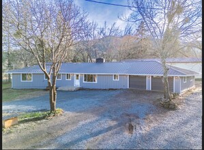 Building Photo - 6208 Dark Hollow Rd