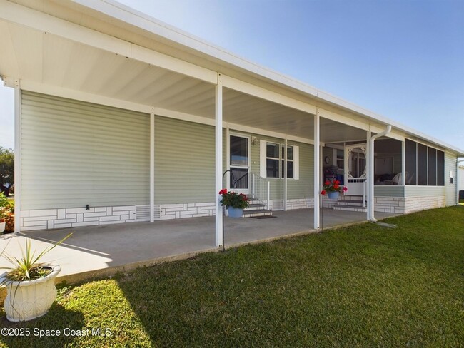 Building Photo - 7660 Kyak Ct