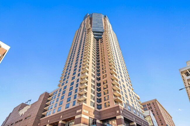 Foto del edificio - 168 6th St E