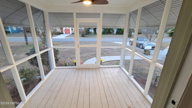 Foto del edificio - 4625 Riverdale Rd