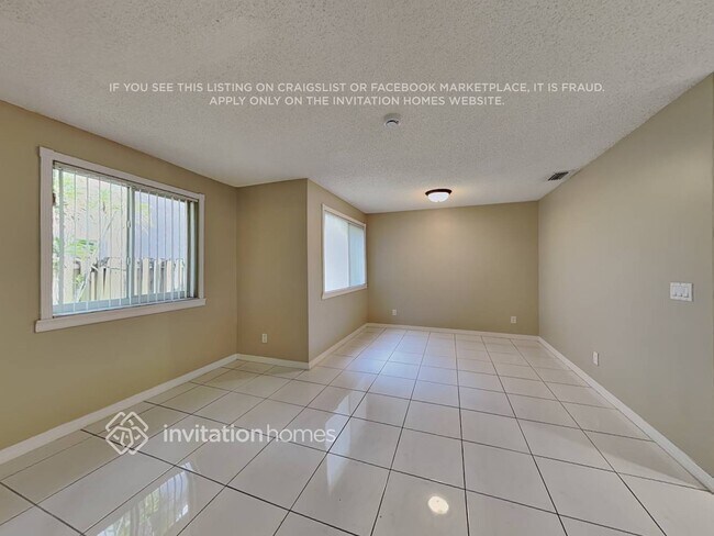 Building Photo - 10965 W Broward Blvd