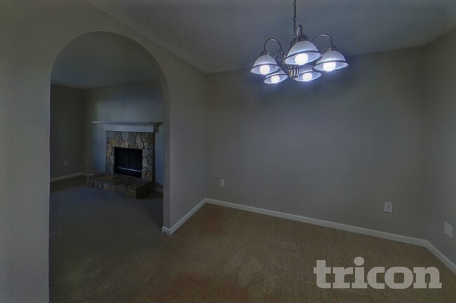 Building Photo - 3940 Michaels Creek Way