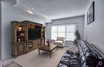 Building Photo - 2500 Hill Rise Crt