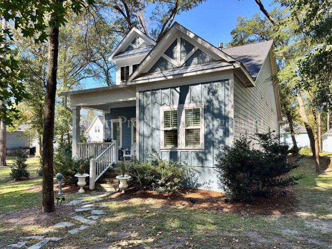 Building Photo - 1148 Cottage Pk Aly