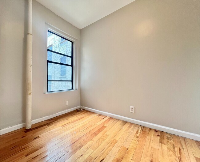 Foto del edificio - 539 W 156th St