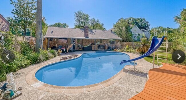 Foto del edificio - 1214 Park Royale Ct