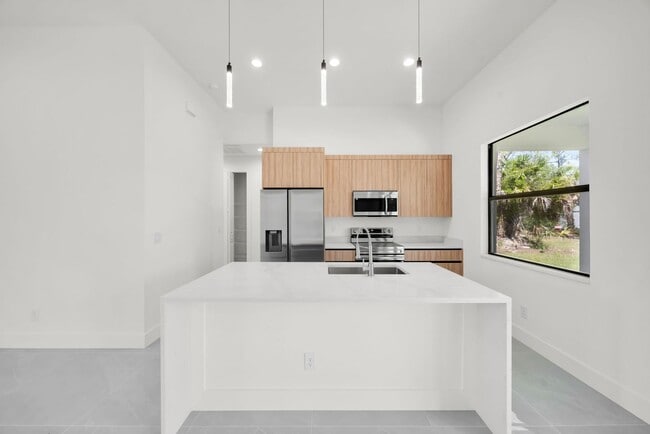 Foto del edificio - Be the first in occupy this 2025 constructed home in the city of North Port,FL! Qualify for a dep...