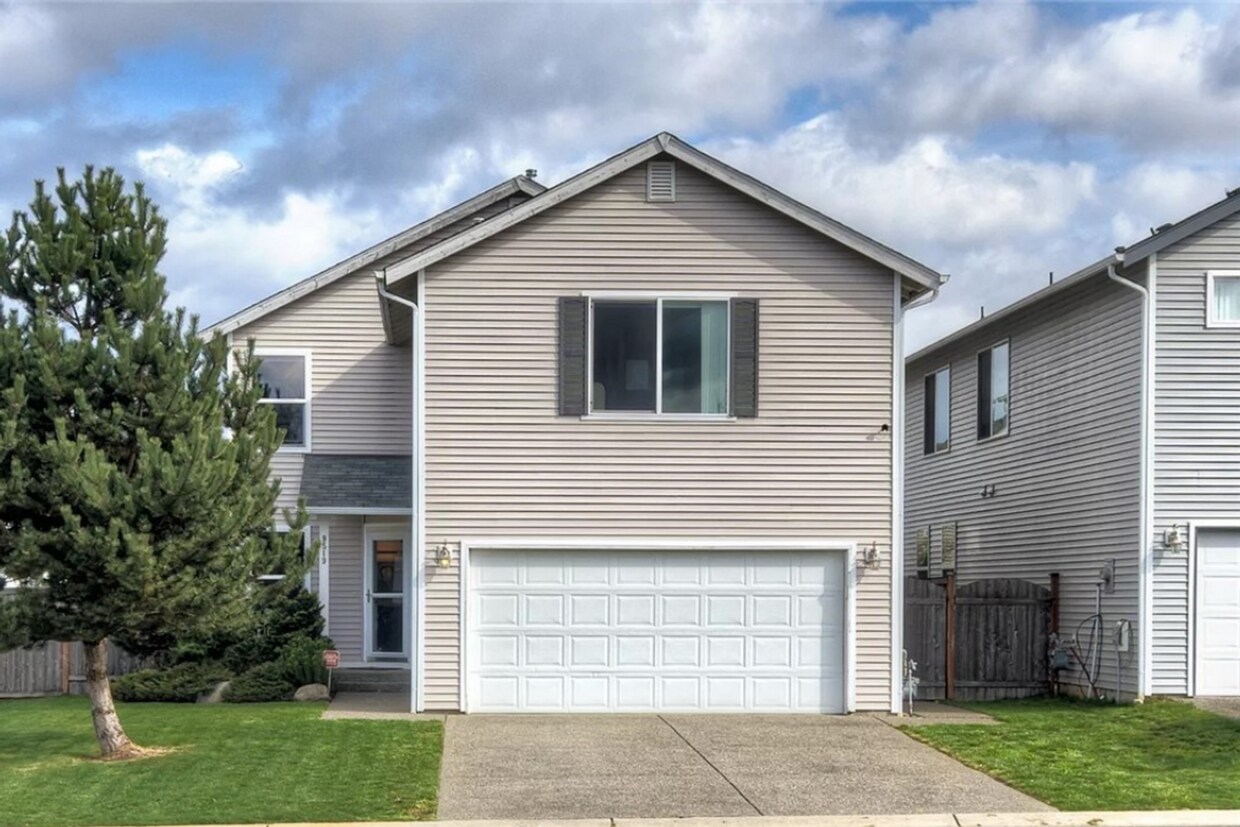 Plenty of Space in a Safe Desirable Community House Rental in