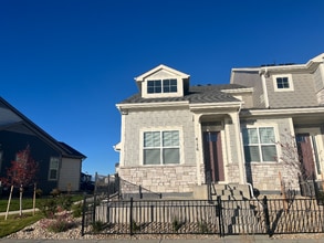 Building Photo - 4176 Trapper Lake Dr