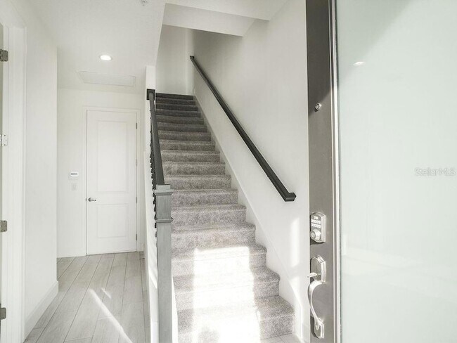 Building Photo - 2050 Packing District Wy