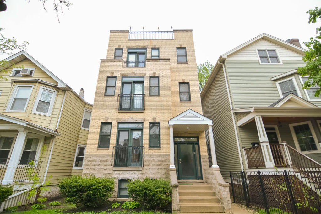 Primary Photo - 3117 N Damen Ave
