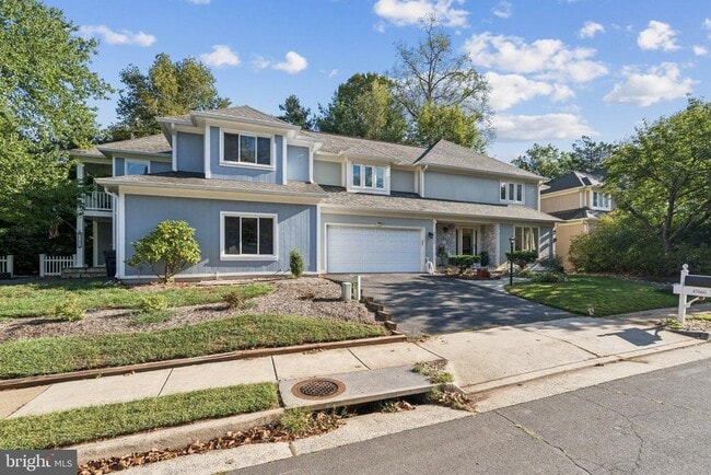 Building Photo - 47660 Pennrun Way