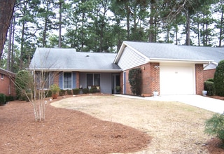 Building Photo - 335 Pinehurst Trace Dr