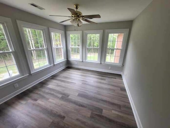 Building Photo - 645 Gardner Rd