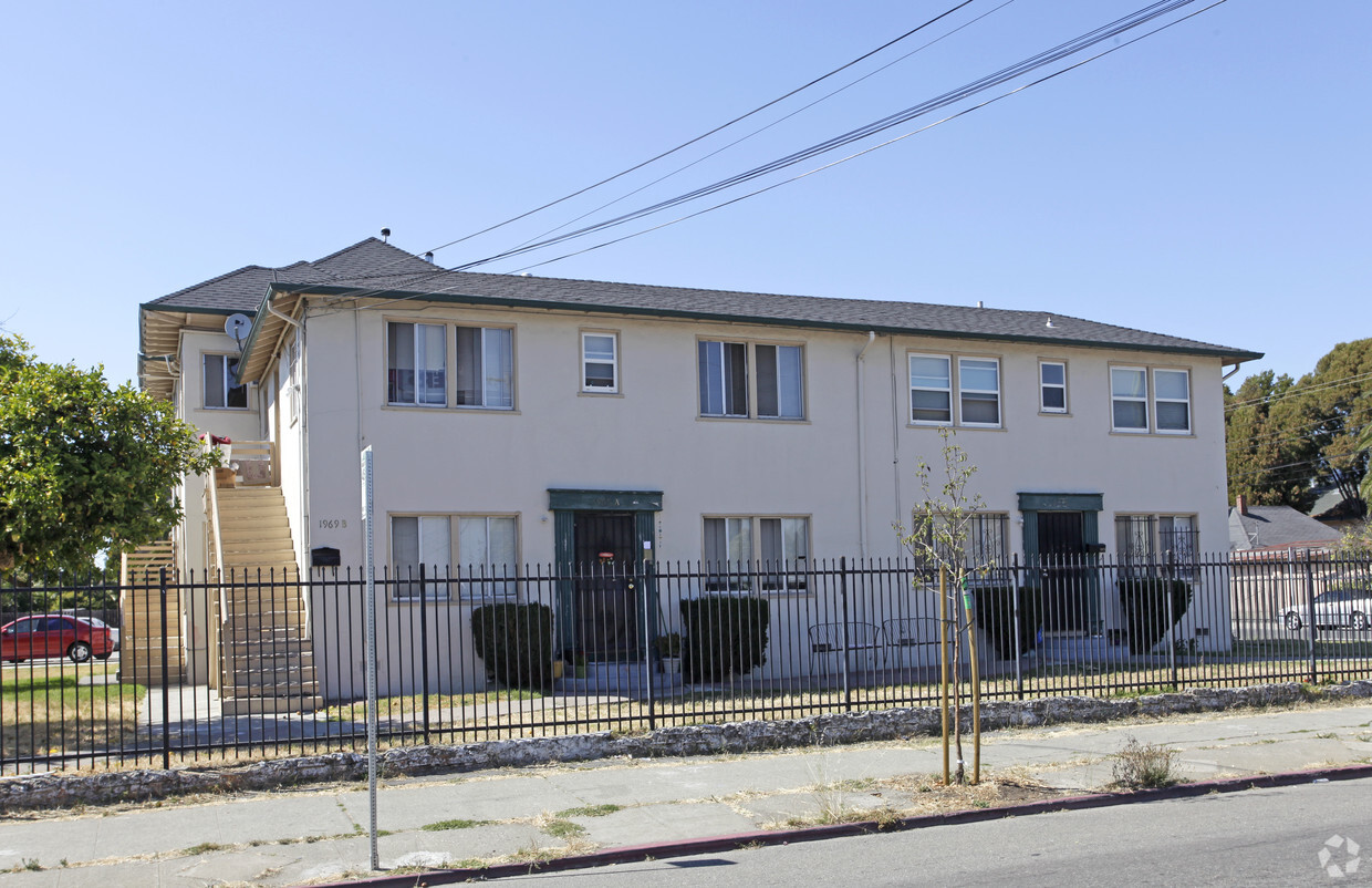 Building Photo - 1967 Seminary Ave