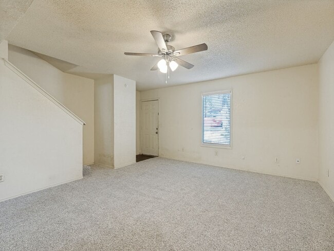 Building Photo - 1410 Arvel Cir