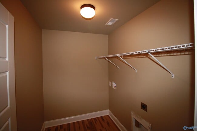 Building Photo - 27572 N Wales Rd