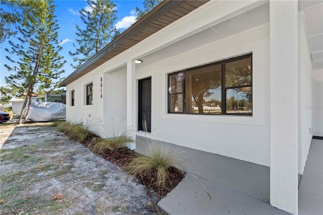 Building Photo - 8014 W Comanche Ave