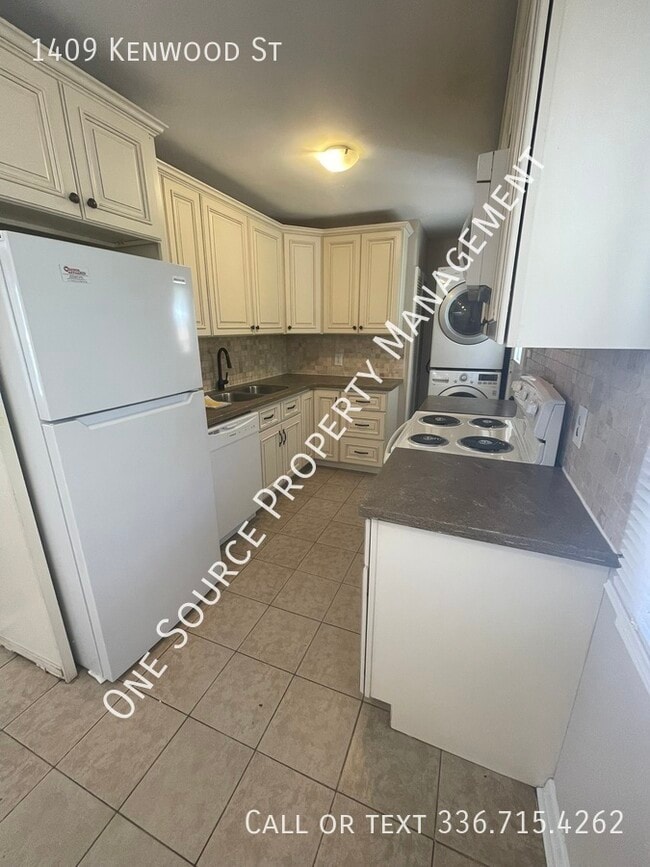 Foto del edificio - 1409 Kenwood St