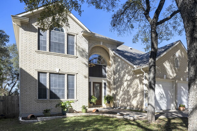 Building Photo - 14744 Olive Hill Dr