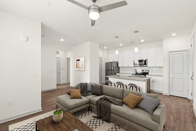 Building Photo - Alera at Hunters Glen