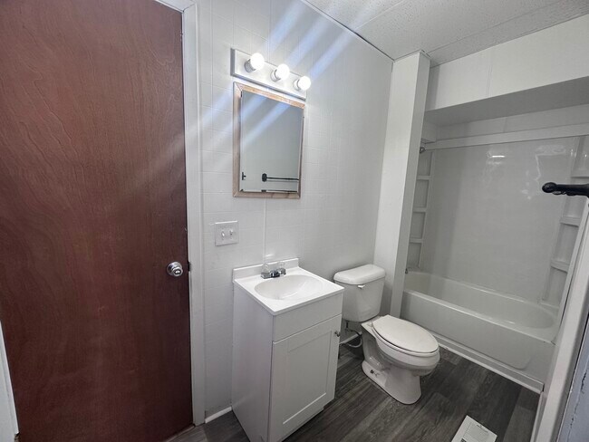 Foto del edificio - 109 State-N