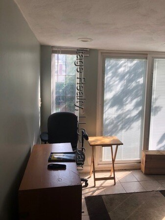 Foto del edificio - 84 Thorndike St